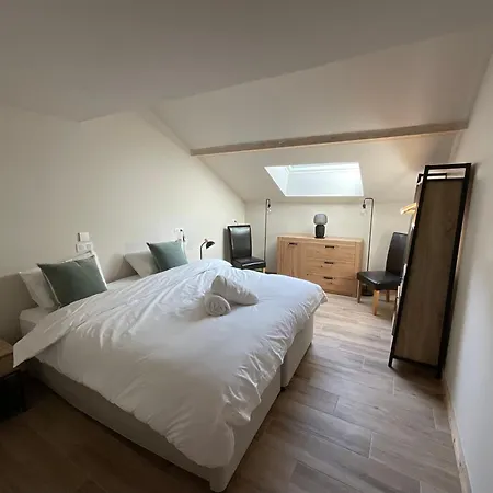 Lighthouse - A Inspired Penthouse Perfect For Seasons Appartement
